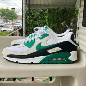 Nike Air Max White and Green Sneakers